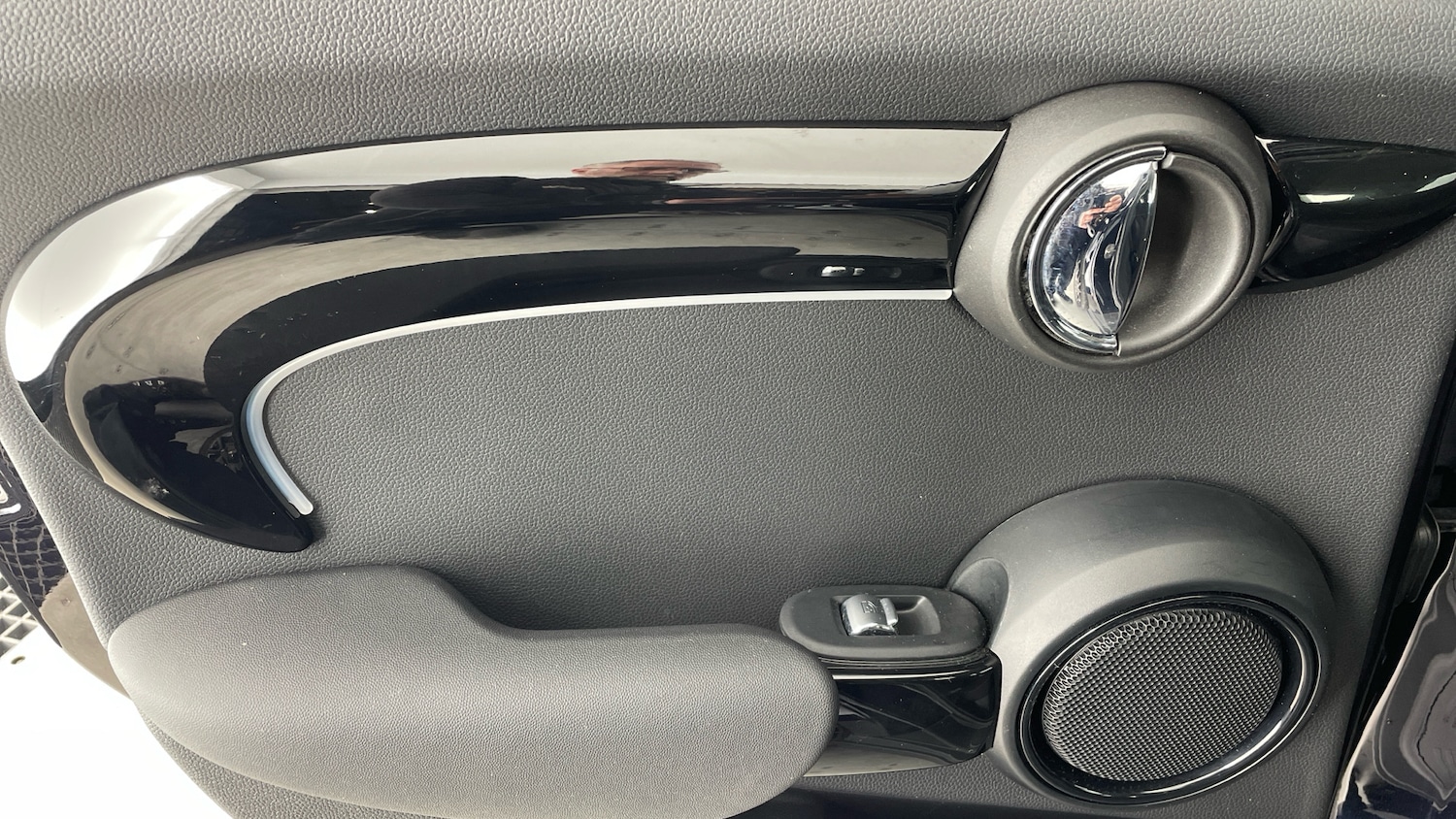 Used MINI Hatch 2023 for sale - 77077808: Photo 30