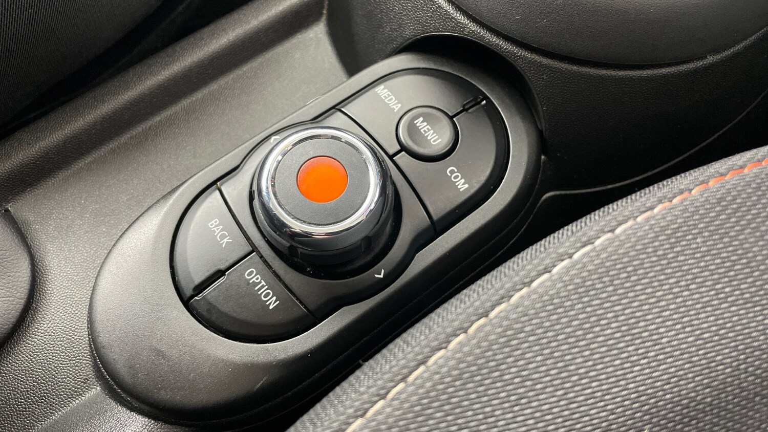 Used MINI Hatch 2019 for sale - 77353509: Photo 19