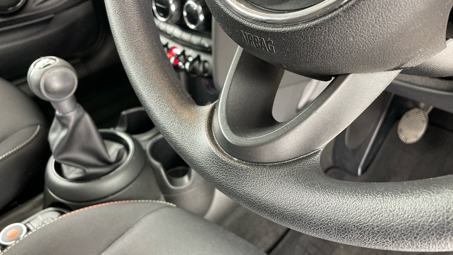 Used MINI Hatch 2019 for sale - 77353509: Photo 48