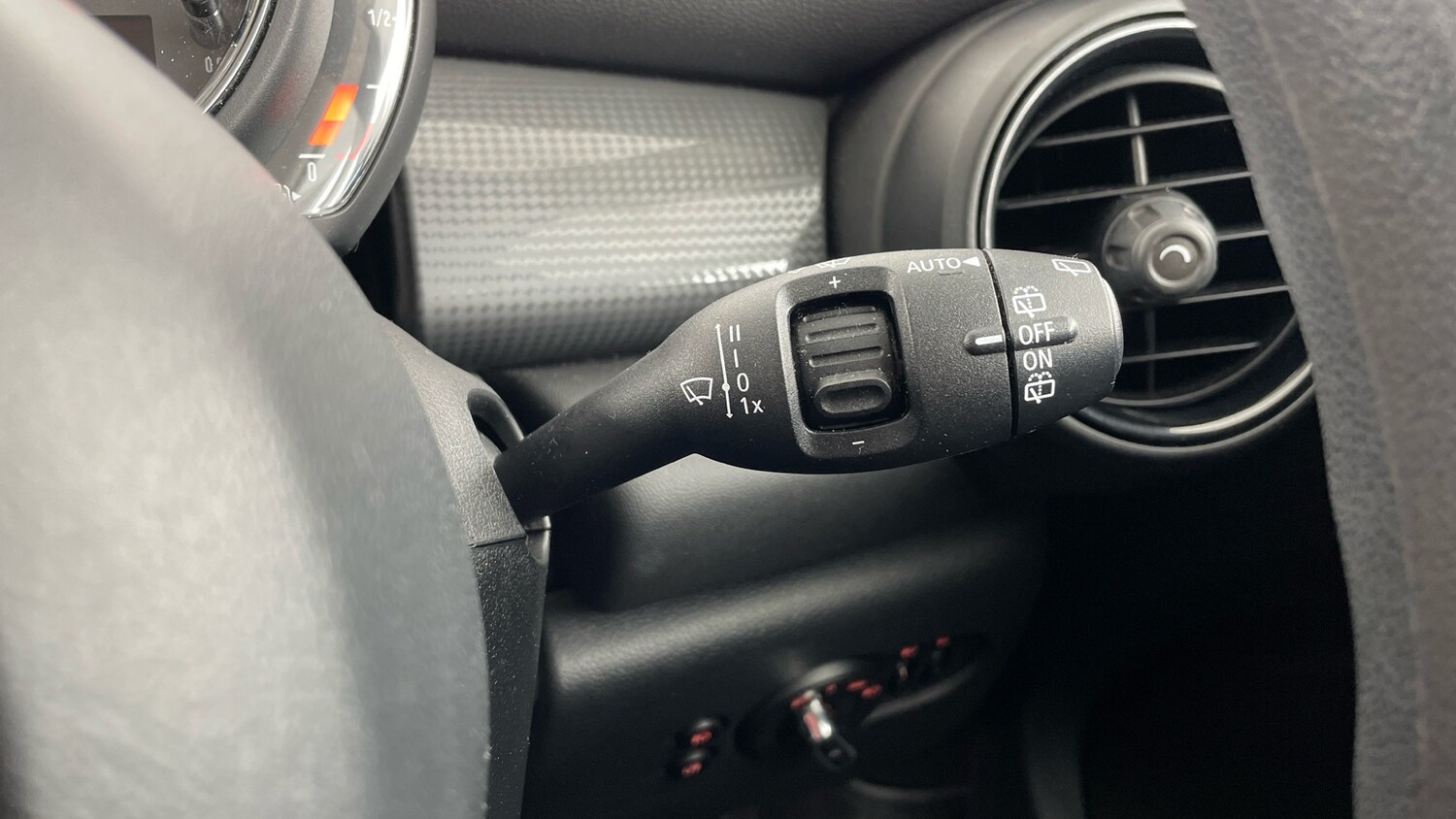 Used MINI Hatch 2019 for sale - 77353509: Photo 52