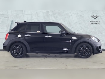 Used MINI Hatch 2020 for sale - 75871353: Photo