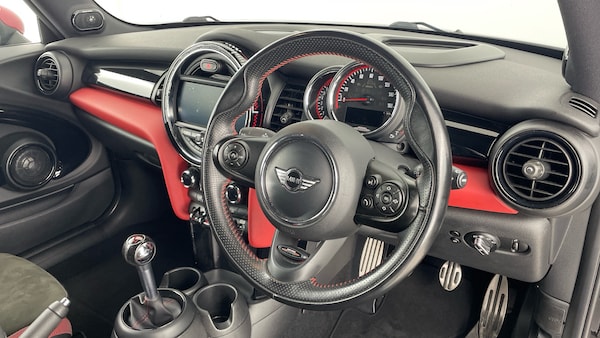 Used MINI Hatch 2017 for sale - 76205966: Photo 6