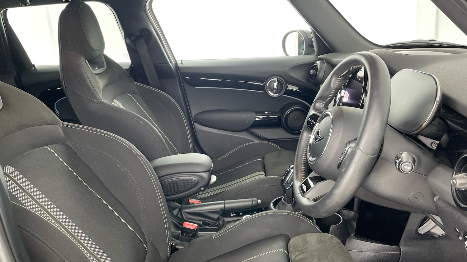 Used MINI Hatch 2022 for sale - 77449453: Photo 11