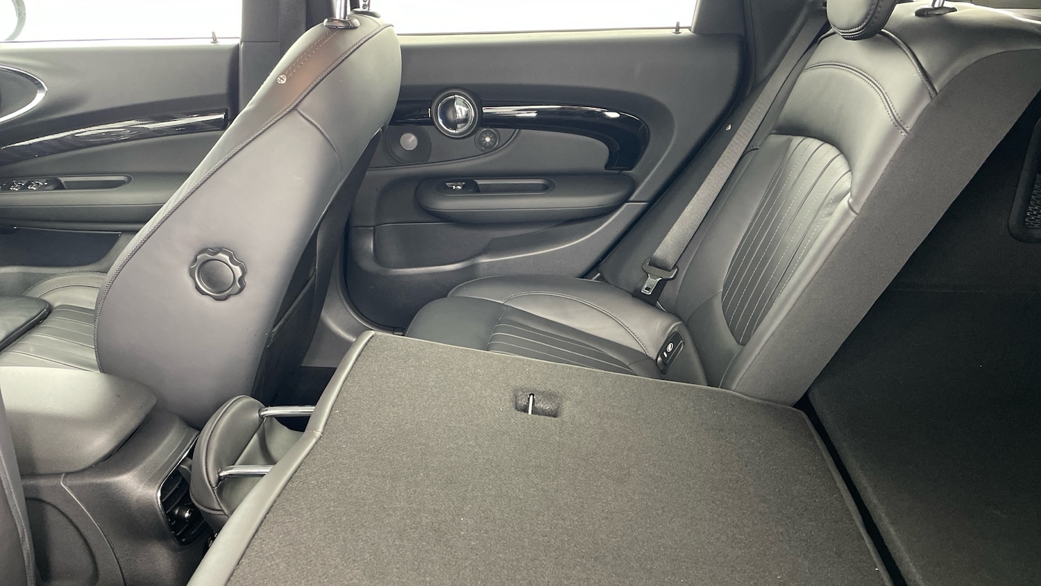 Used MINI Clubman 2019 for sale - 76877803: Photo 38