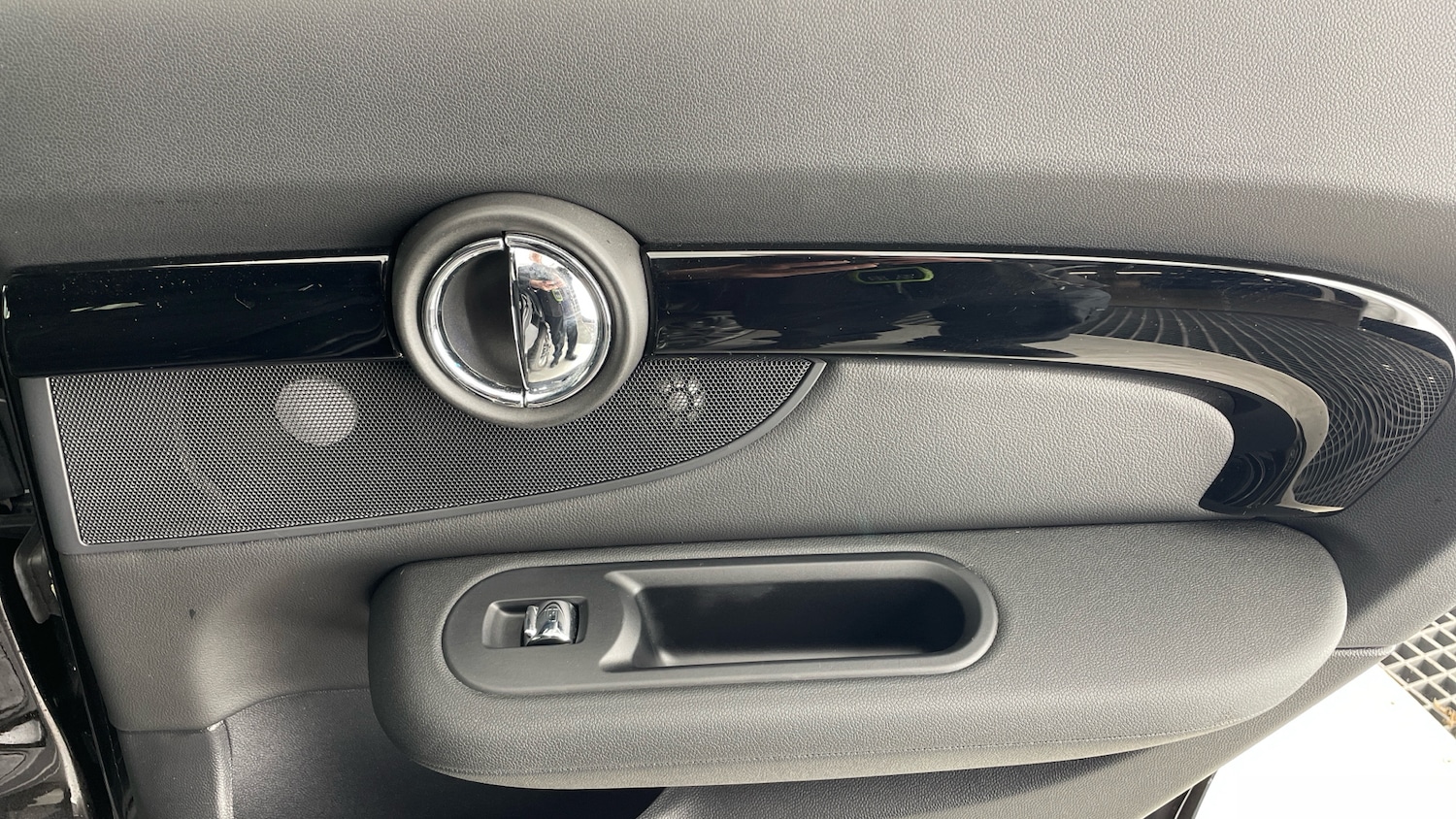 Used MINI Clubman 2019 for sale - 76877803: Photo 50