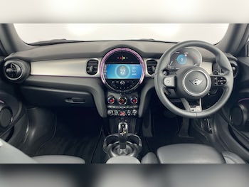 Used MINI Hatch 2024 for sale - 76504825: Photo