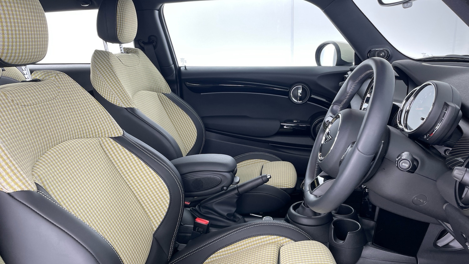 Used MINI Hatch 2022 for sale - 76858665: Photo 11