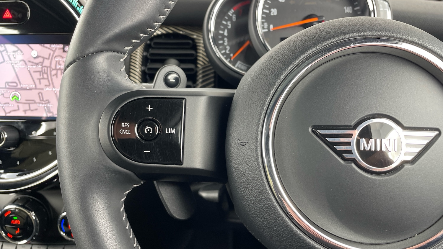 Used MINI Hatch 2022 for sale - 76858665: Photo 17