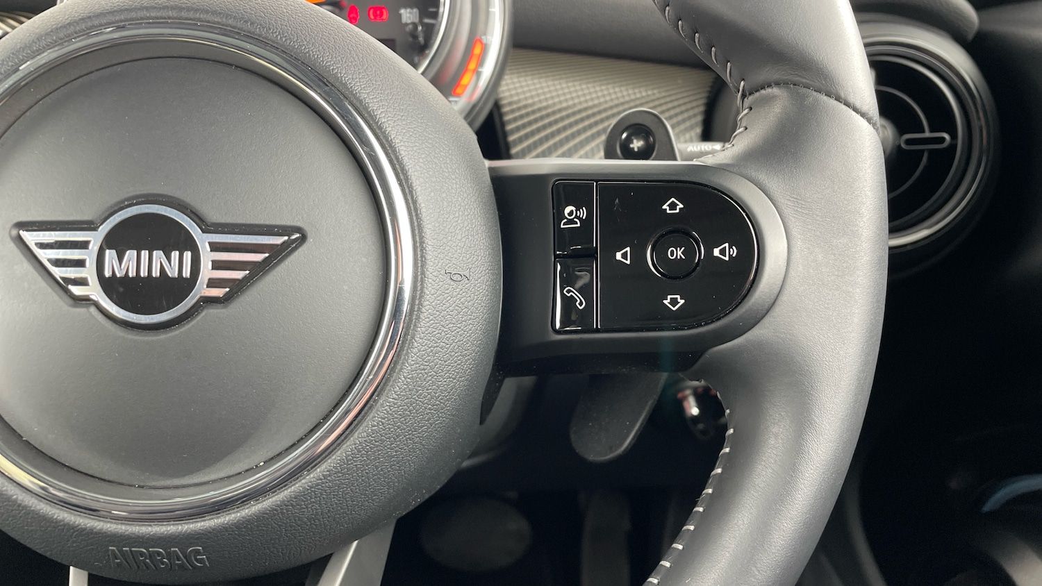 Used MINI Hatch 2022 for sale - 76858665: Photo 18