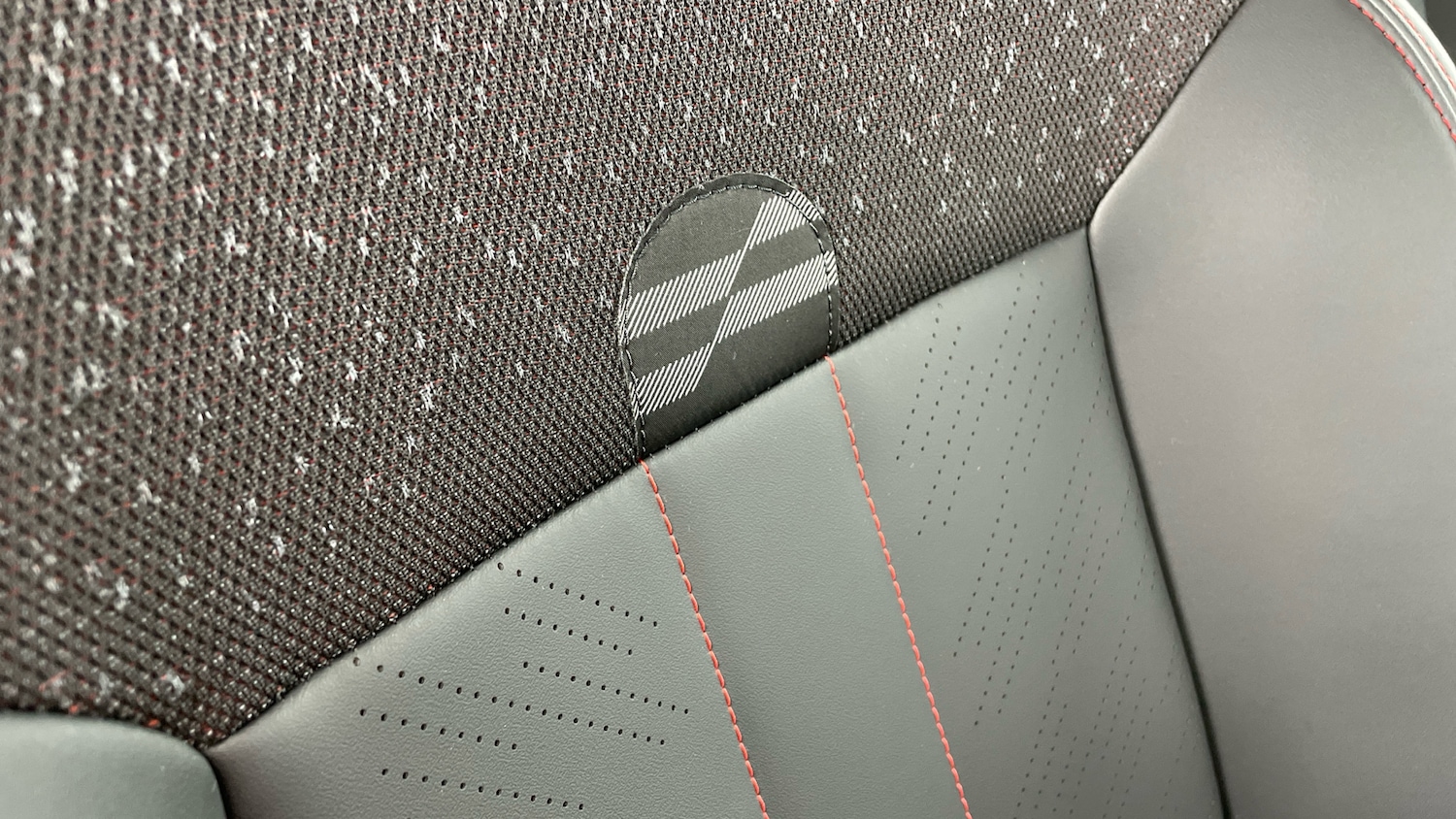 Used MINI Cooper 2024 for sale - 76948896: Photo 52