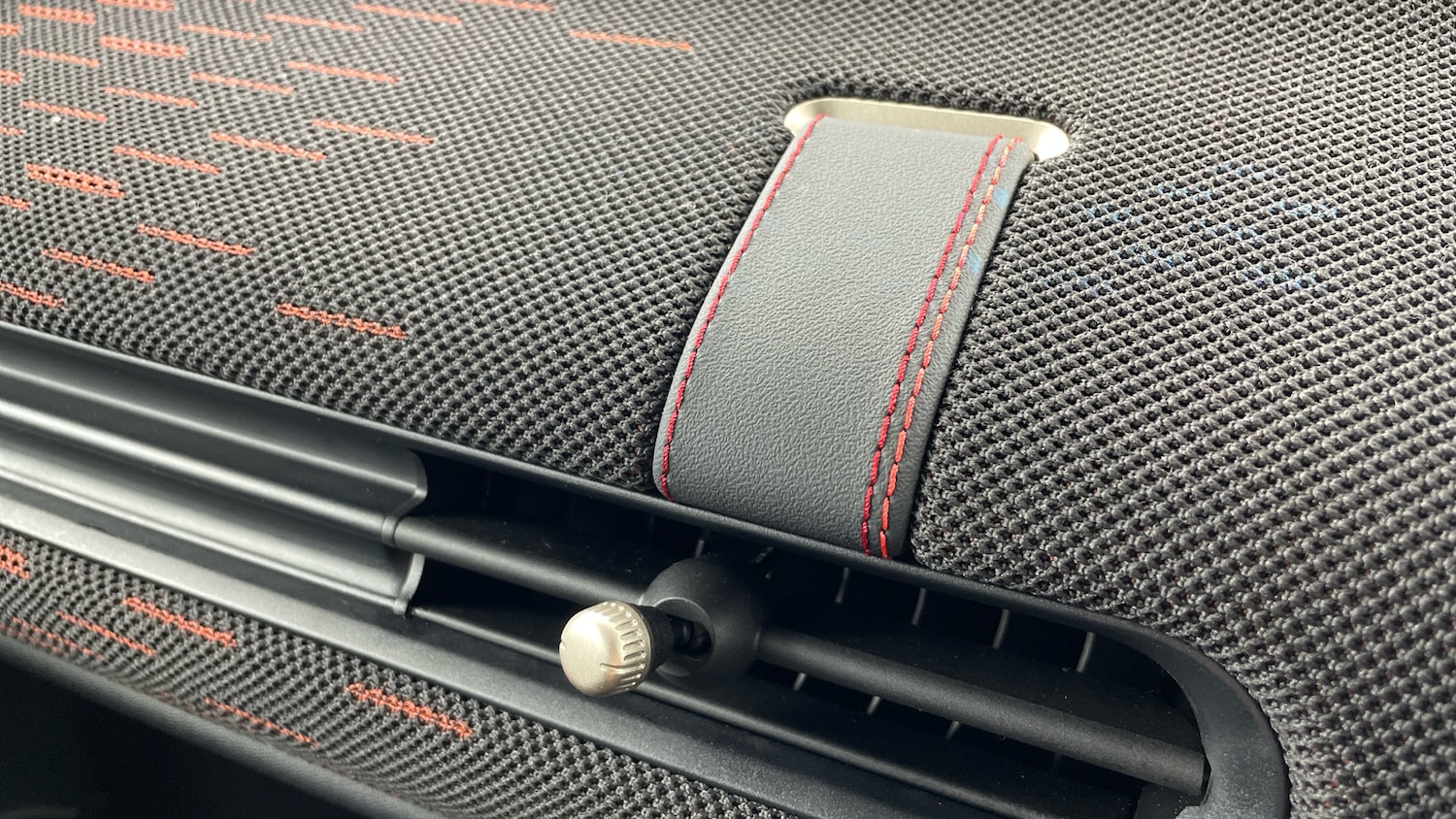 Used MINI Cooper 2024 for sale - 76948896: Photo 70