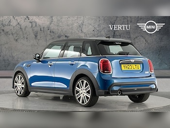 Used MINI Hatch 2023 for sale - 77883883: Photo