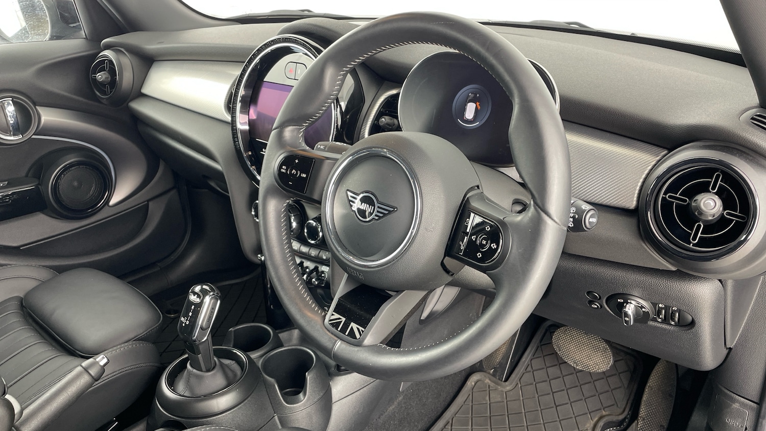 Used MINI Hatch 2023 for sale - 77883883: Photo 6