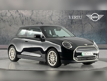 2024 (74) - 135kW E Exclusive 41kWh 3dr Auto