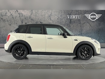 Used MINI Hatch 2020 for sale - 78151715: Photo