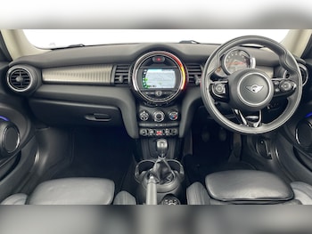 Used MINI Hatch 2019 for sale - 76252563: Photo 4