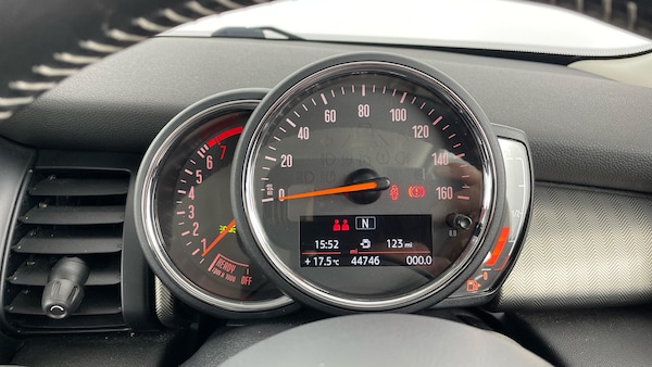 Used MINI Hatch 2019 for sale - 76252563: Photo 9