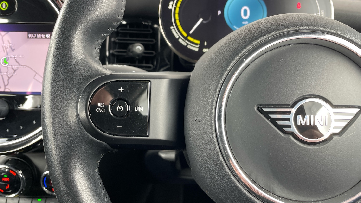 Used MINI Hatch 2021 for sale - 77180653: Photo 17