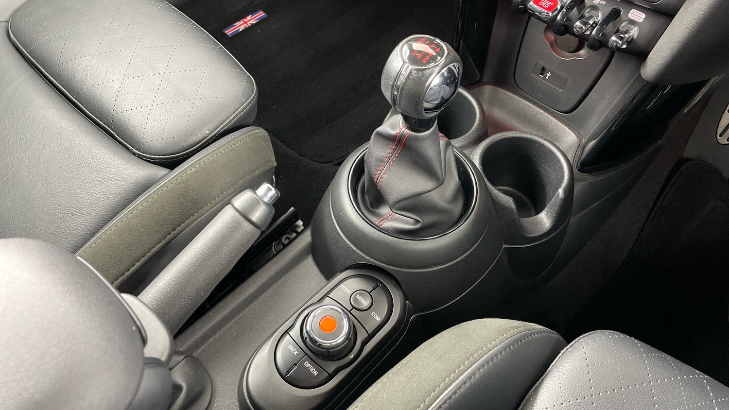 Used MINI Hatch 2020 for sale - 76858667: Photo 10