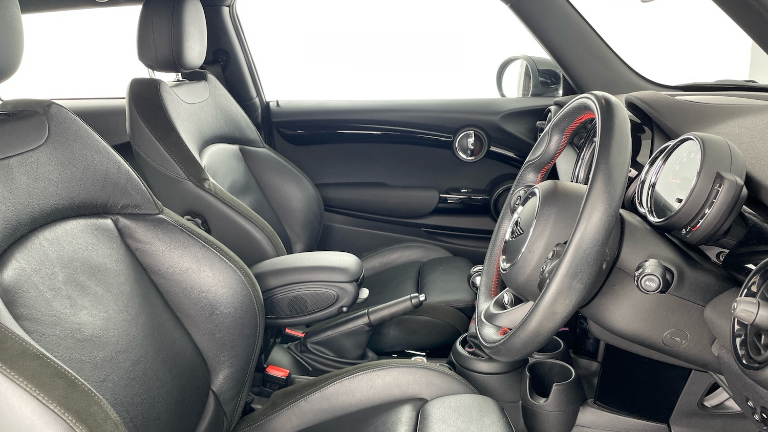 Used MINI Hatch 2020 for sale - 76858667: Photo 11