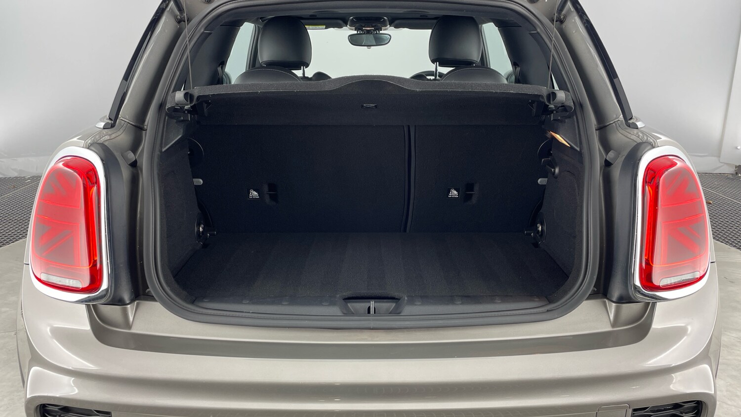 Used MINI Hatch 2020 for sale - 76858667: Photo 13