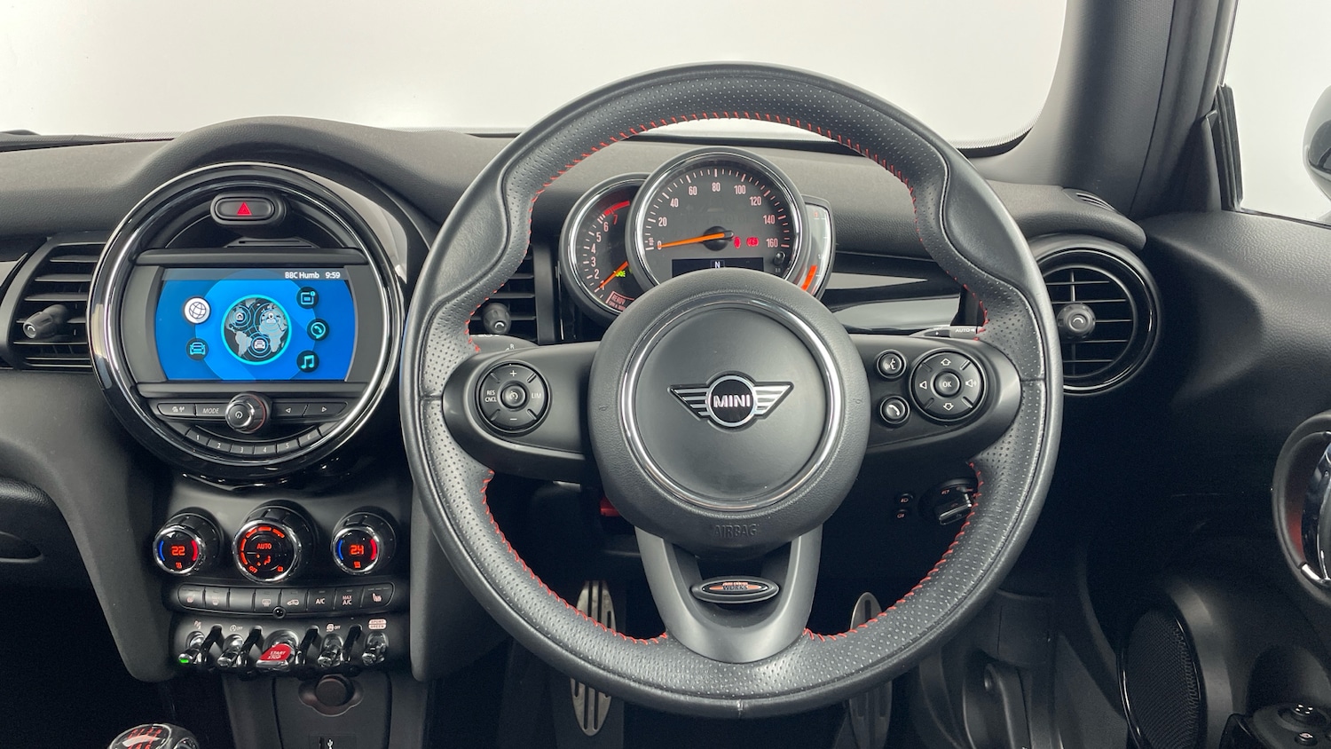 Used MINI Hatch 2020 for sale - 76858667: Photo 5