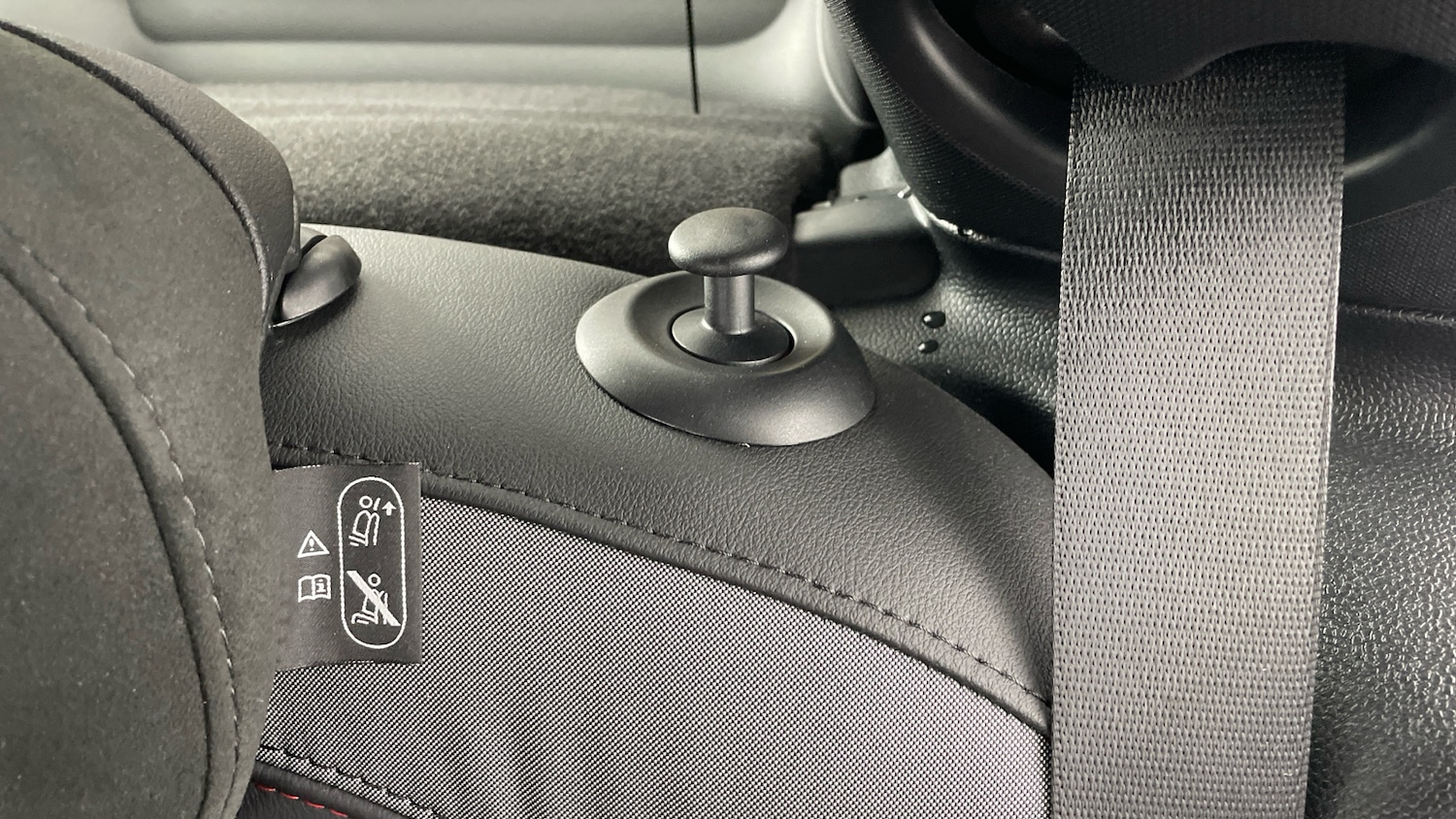 Used MINI Hatch 2023 for sale - 78000798: Photo 38