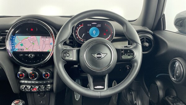 Used MINI Hatch 2021 for sale - 76193008: Photo 5