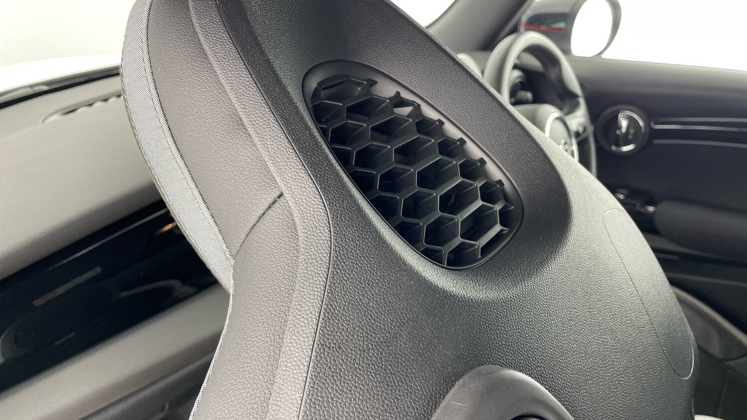 Used MINI Hatch 2023 for sale - 77004220: Photo 31