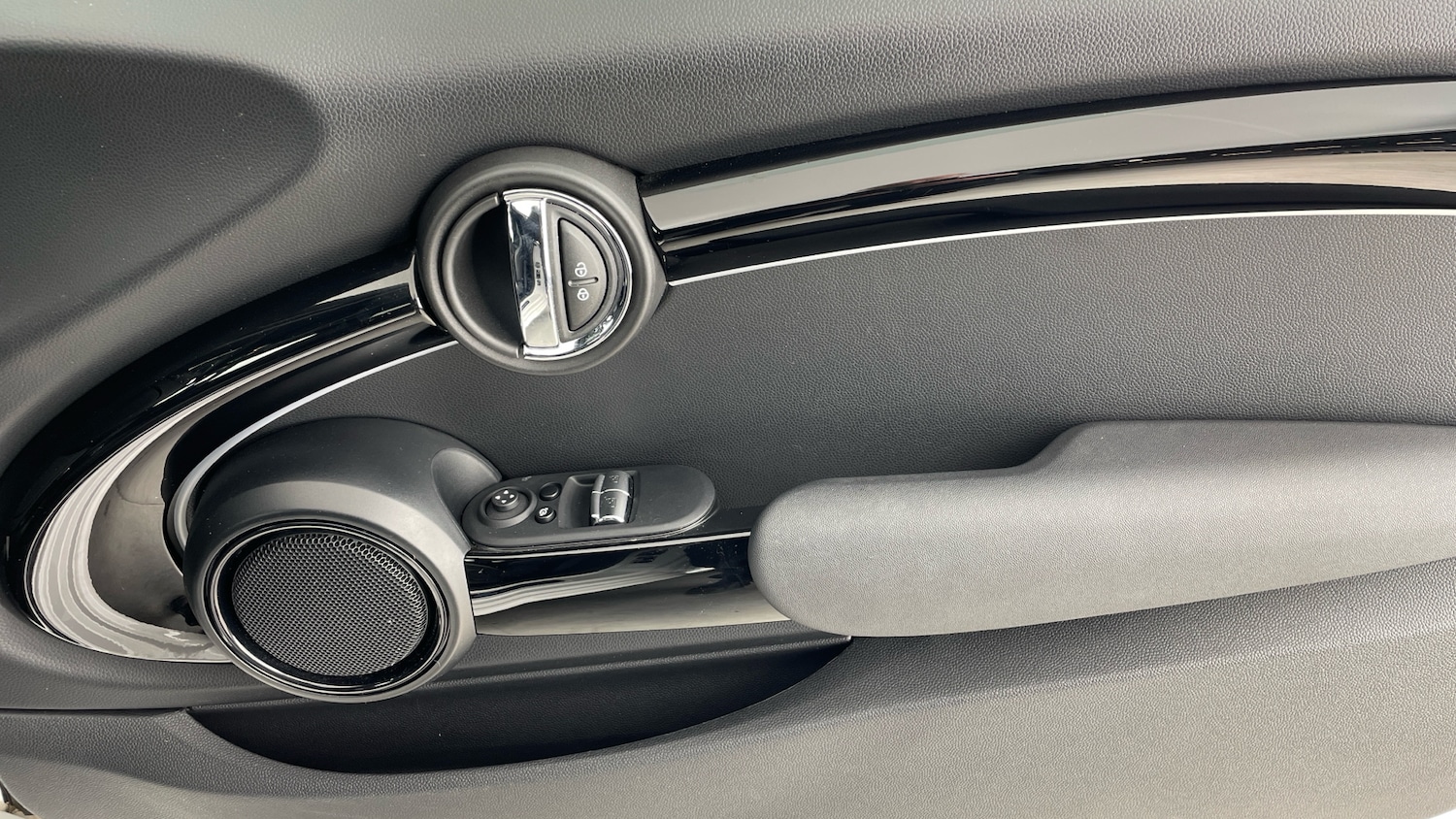 Used MINI Hatch 2023 for sale - 77004220: Photo 45