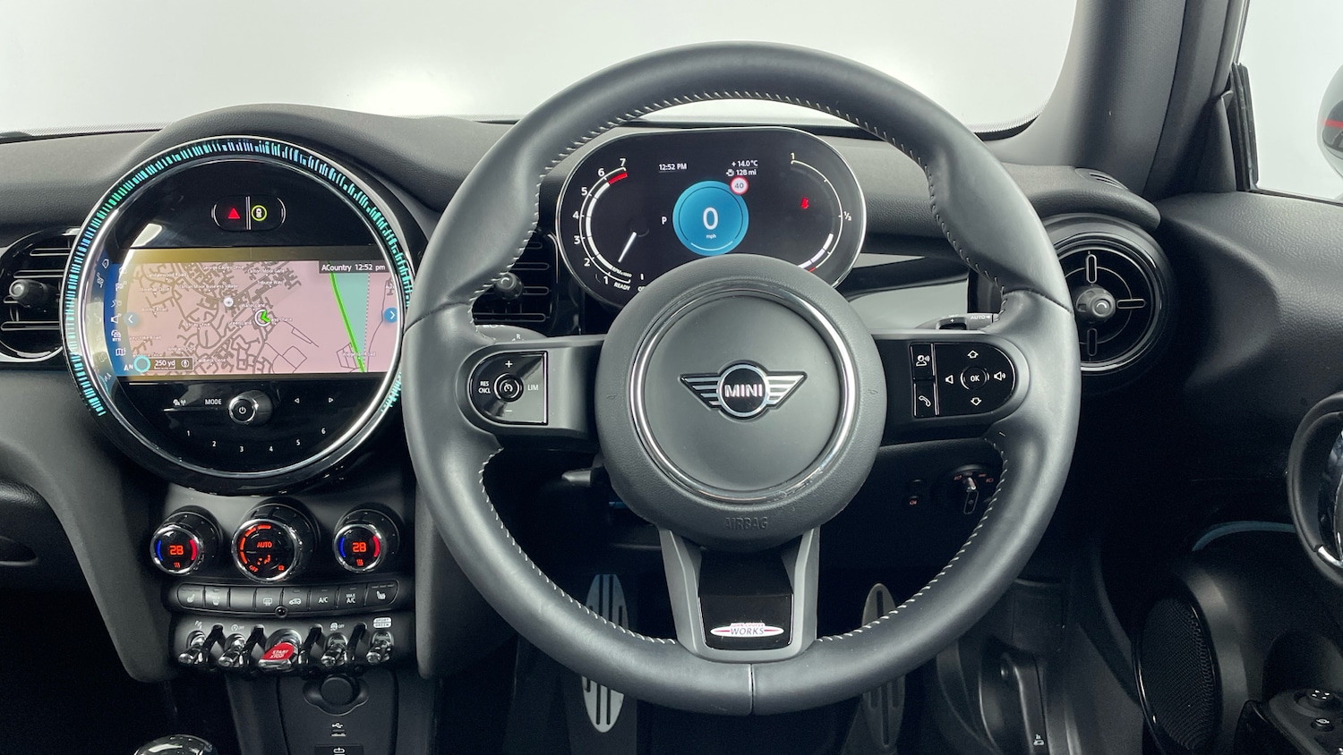 Used MINI Hatch 2023 for sale - 77004220: Photo 5