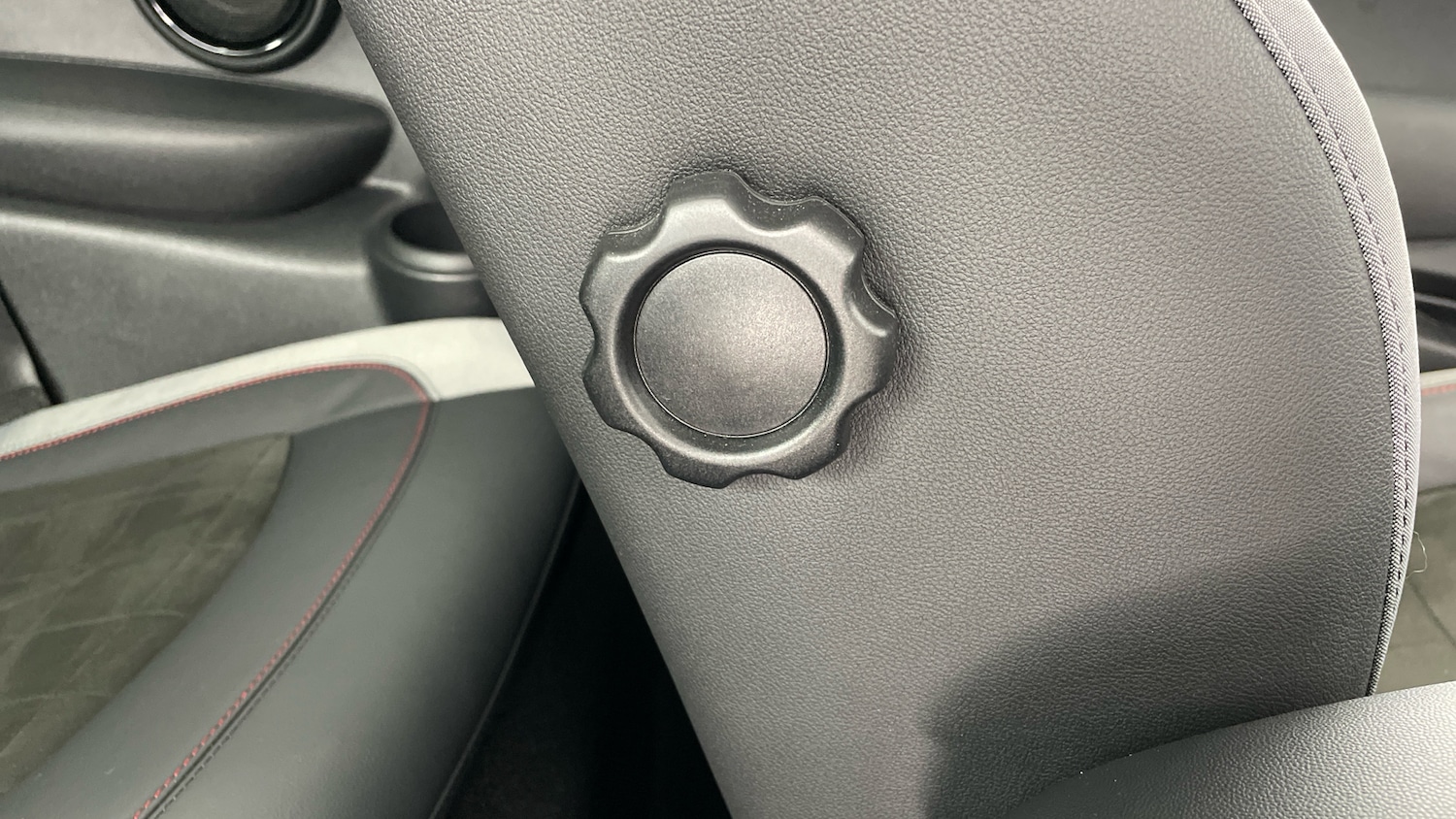 Used MINI Hatch 2023 for sale - 77004220: Photo 50