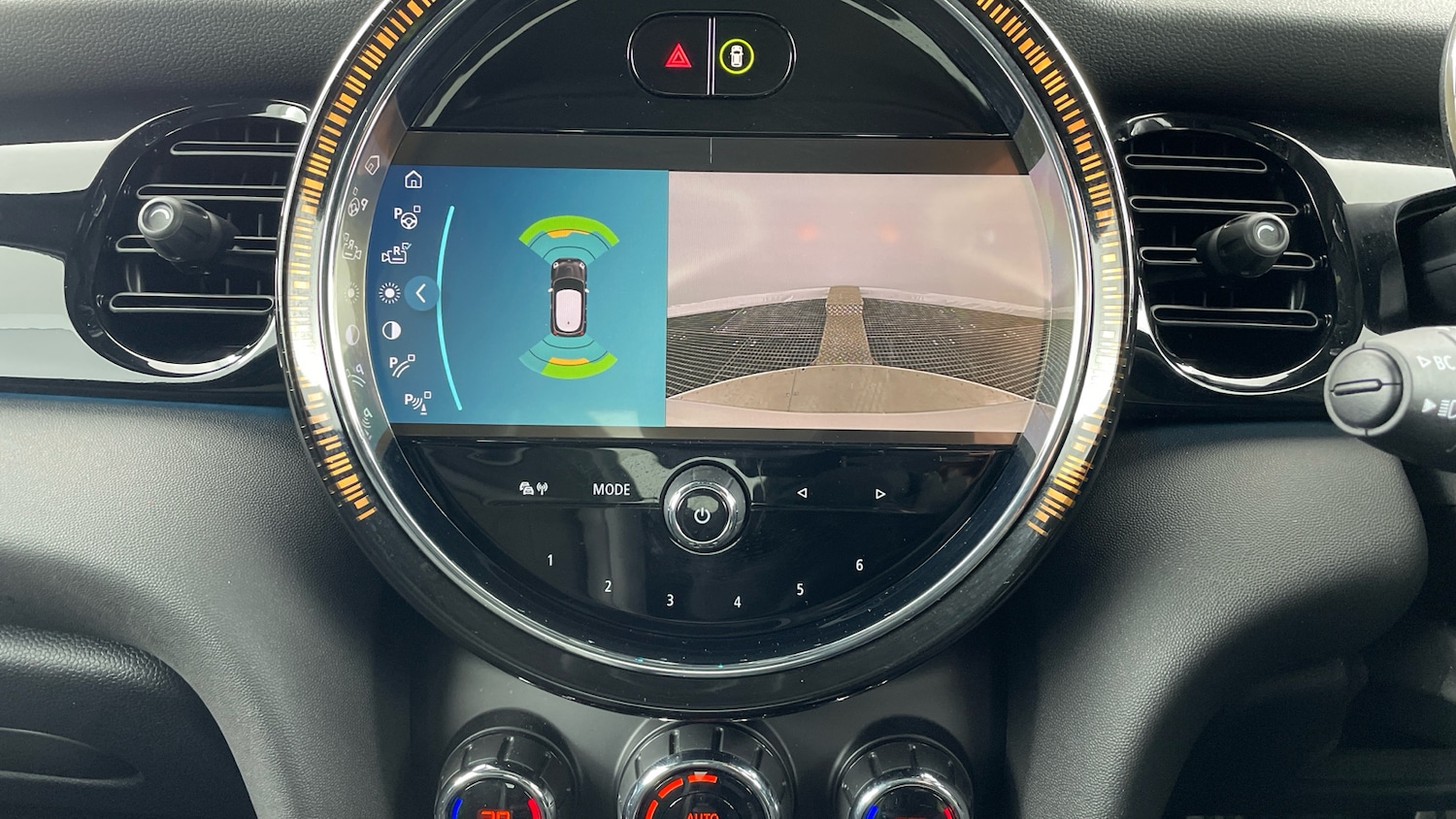 Used MINI Hatch 2023 for sale - 77004220: Photo 64