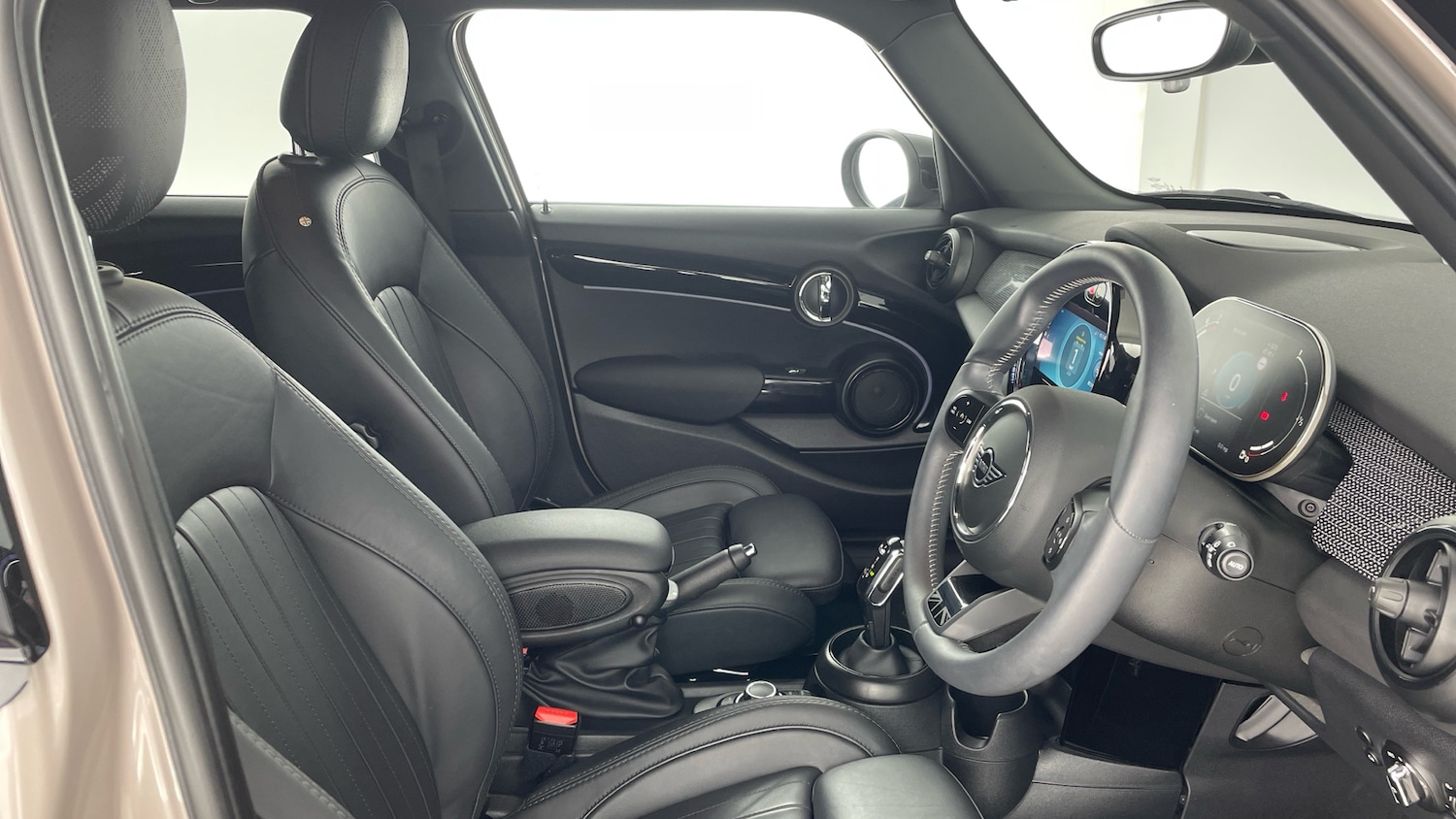 Used MINI Hatch 2023 for sale - 78093370: Photo 11