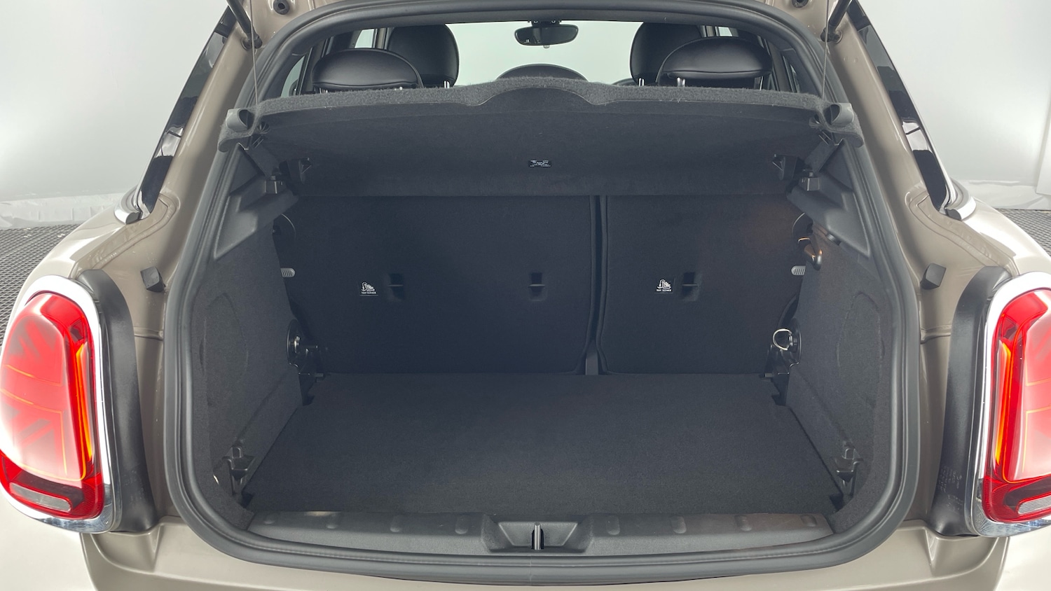 Used MINI Hatch 2023 for sale - 78093370: Photo 13