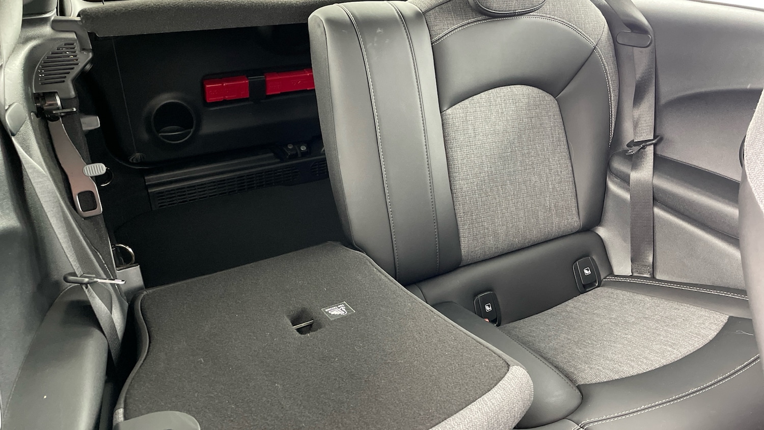 Used MINI Hatch 2022 for sale - 76905939: Photo 51