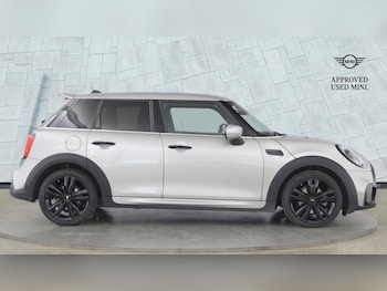 Used MINI Hatch 2023 for sale - 78084356: Photo