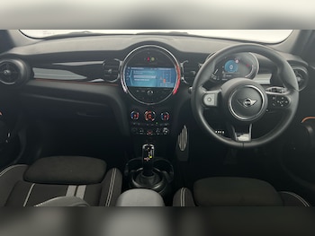 Used MINI Hatch 2023 for sale - 78084356: Photo