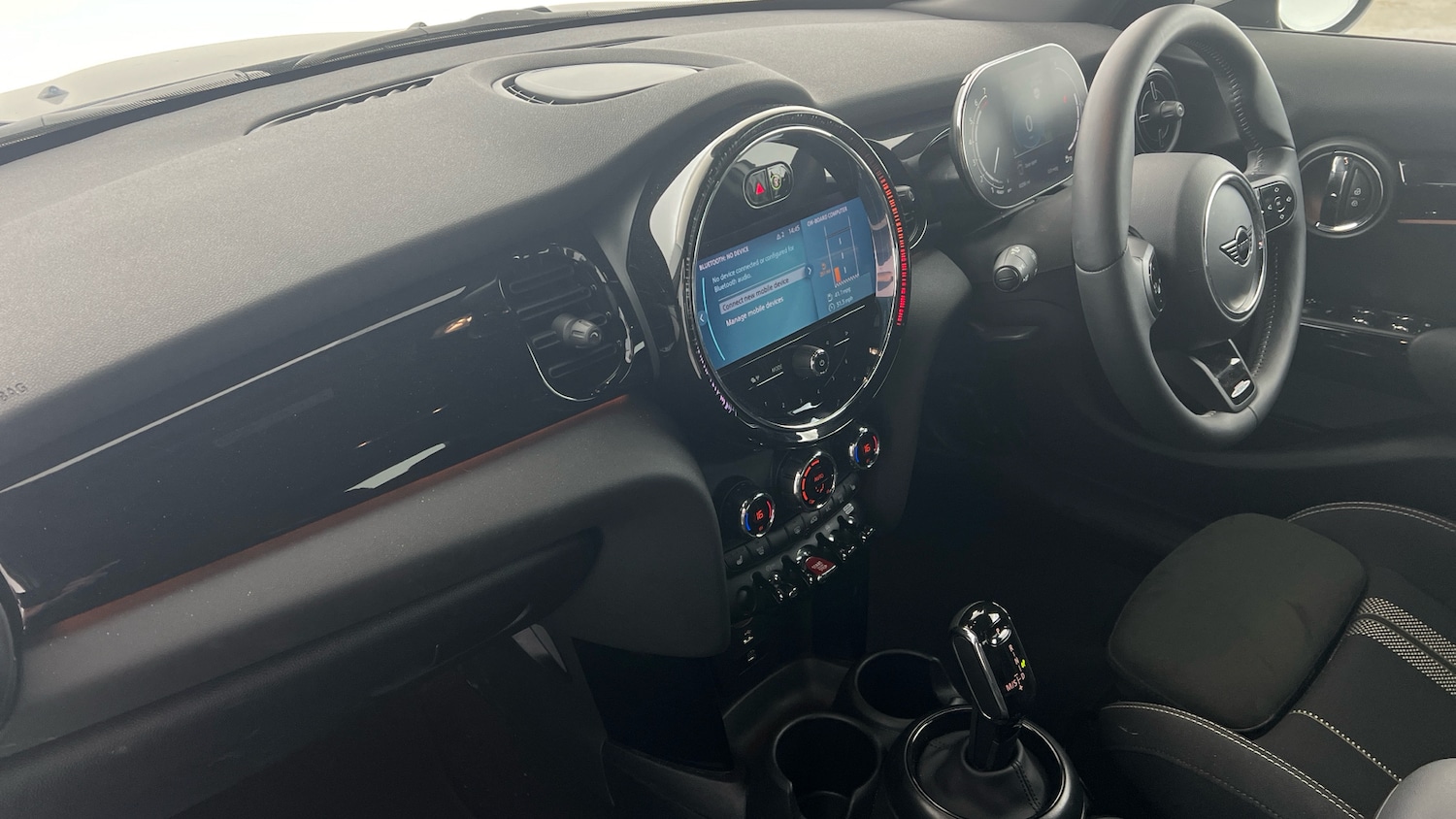 Used MINI Hatch 2023 for sale - 78084356: Photo 7