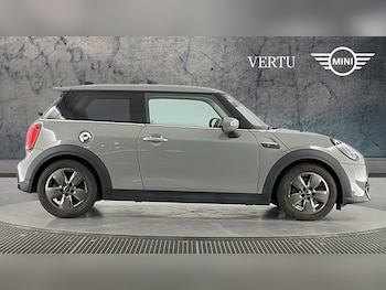 Used MINI Hatch 2022 for sale - 79073418: Photo