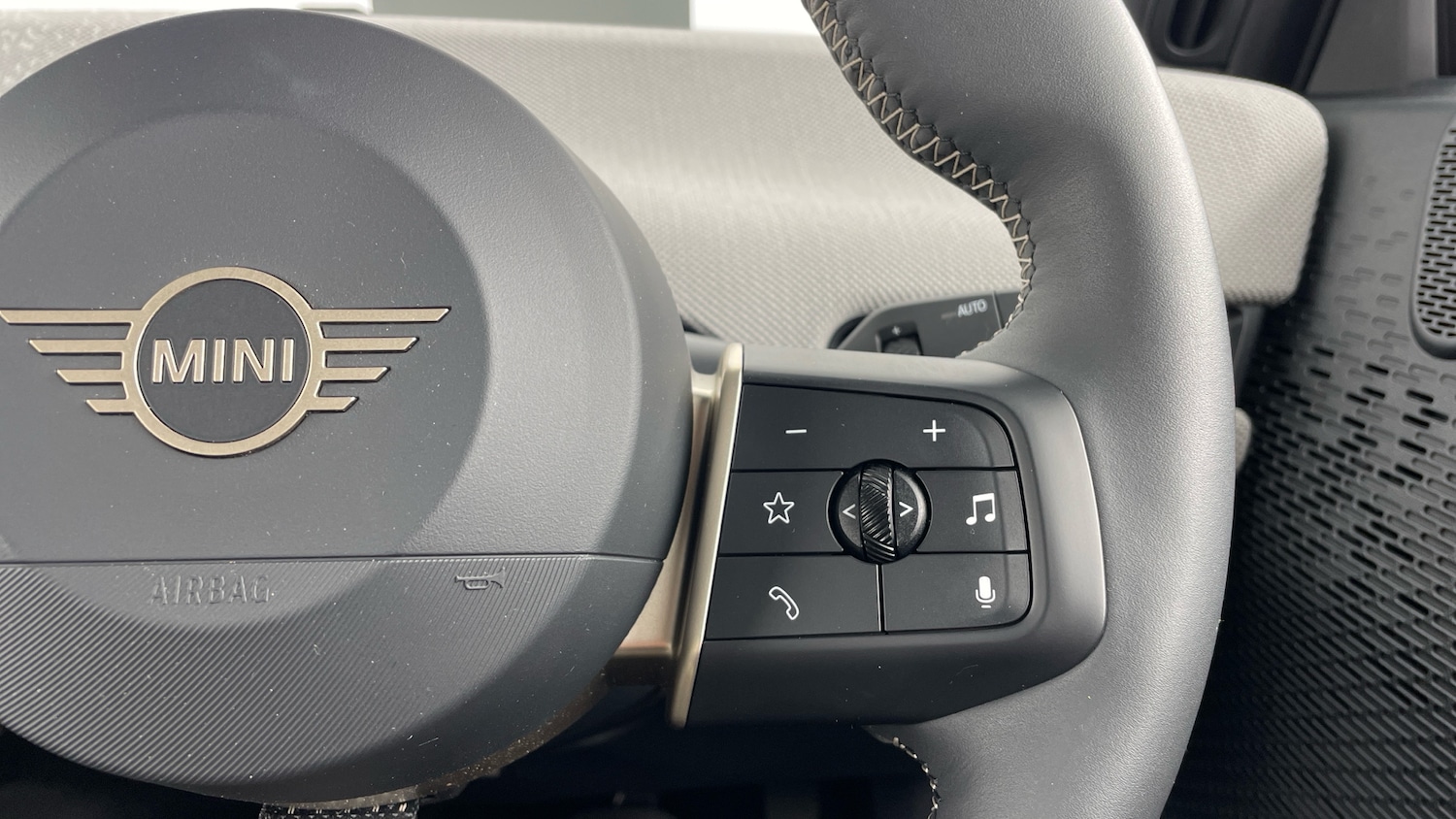 Used MINI Cooper 2024 for sale - 76858666: Photo 18