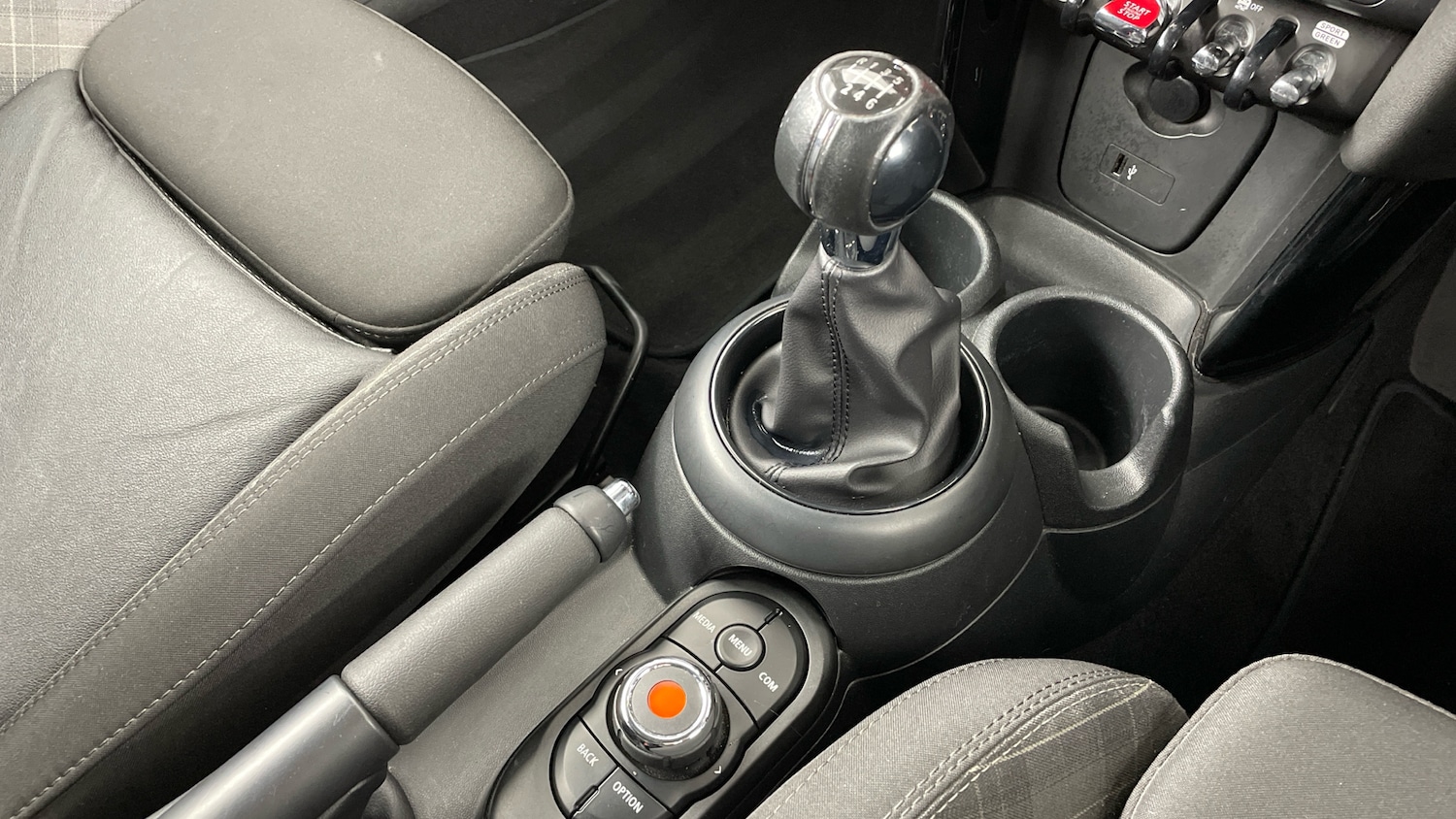 Used MINI Convertible 2018 for sale - 77544551: Photo 10