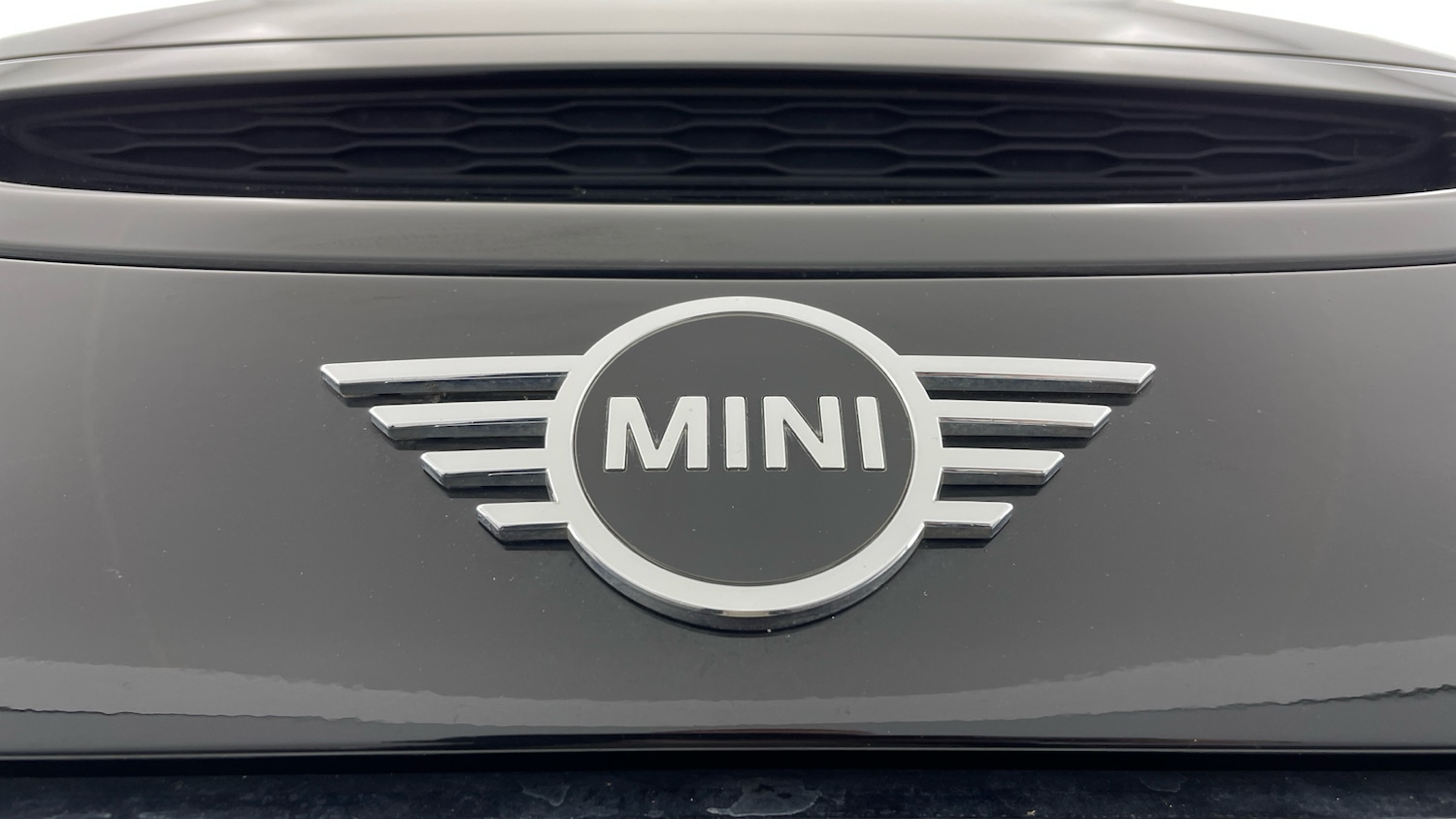 Used MINI Convertible 2018 for sale - 77544551: Photo 24