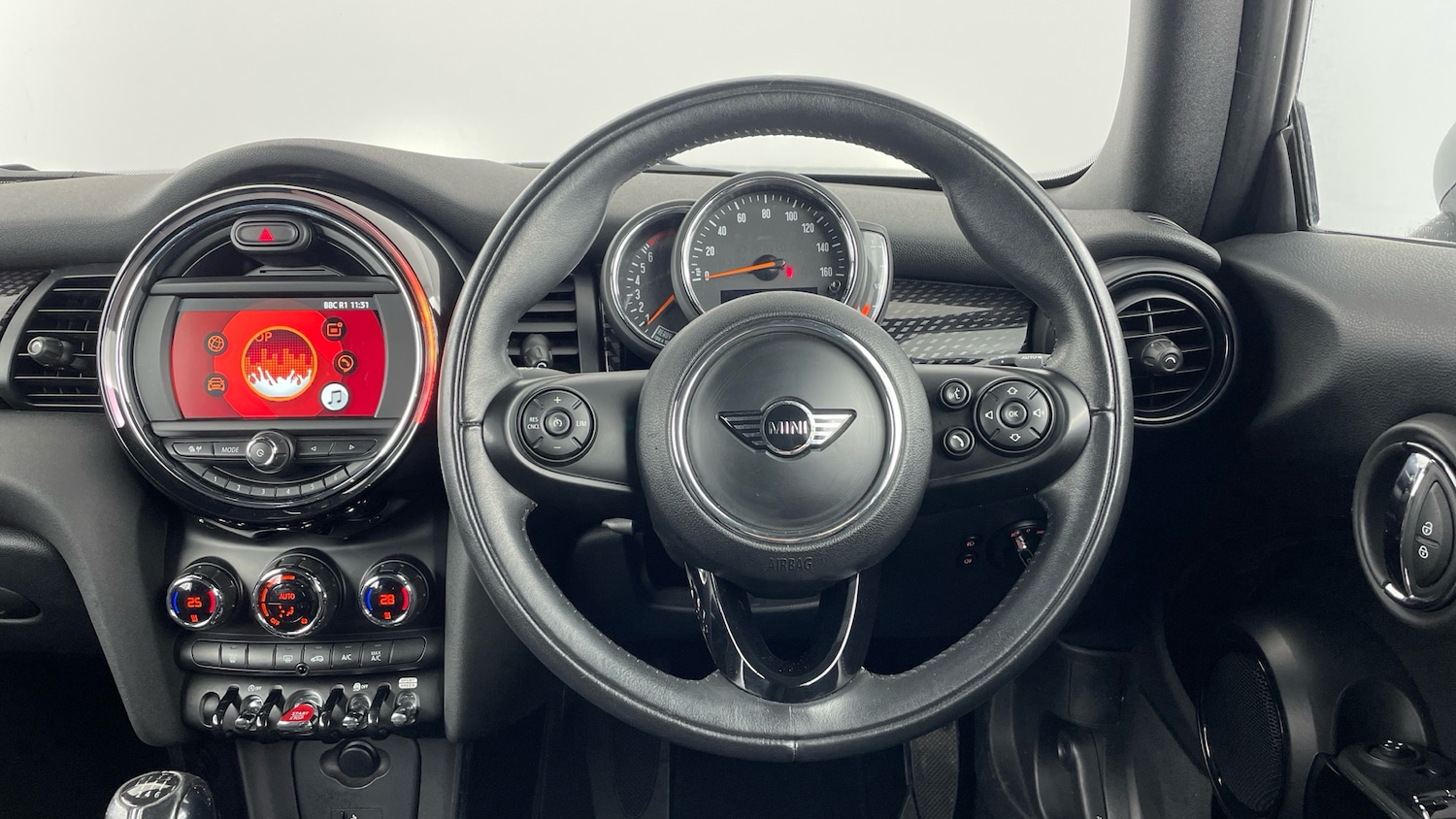 Used MINI Convertible 2018 for sale - 77544551: Photo 5