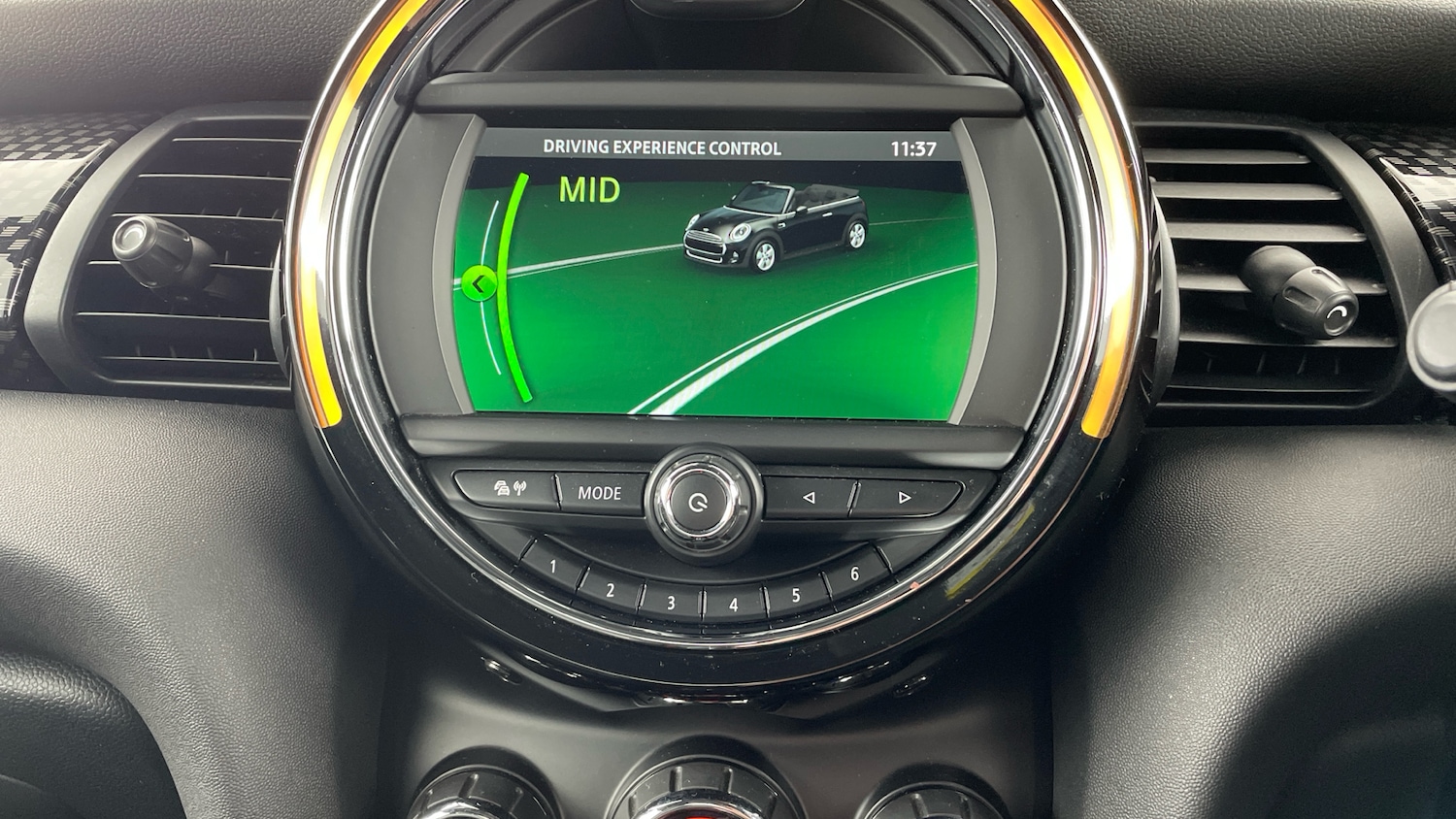 Used MINI Convertible 2018 for sale - 77544551: Photo 54