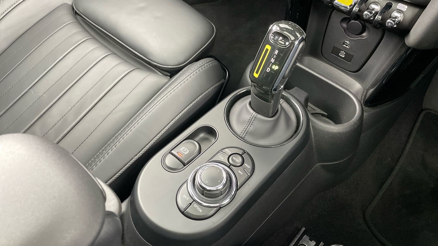 Used MINI Hatch 2022 for sale - 76737940: Photo 10