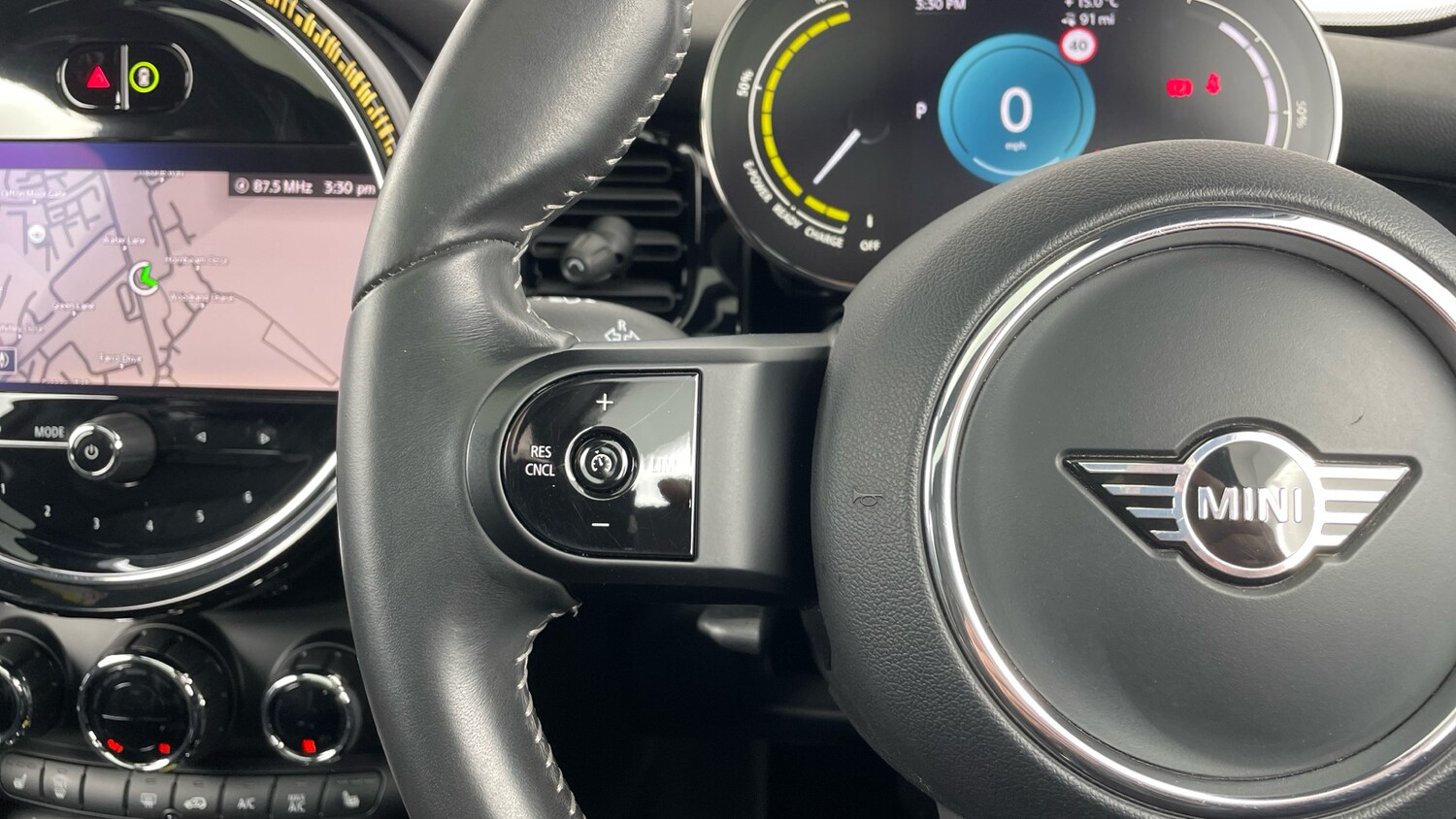 Used MINI Hatch 2022 for sale - 76737940: Photo 17
