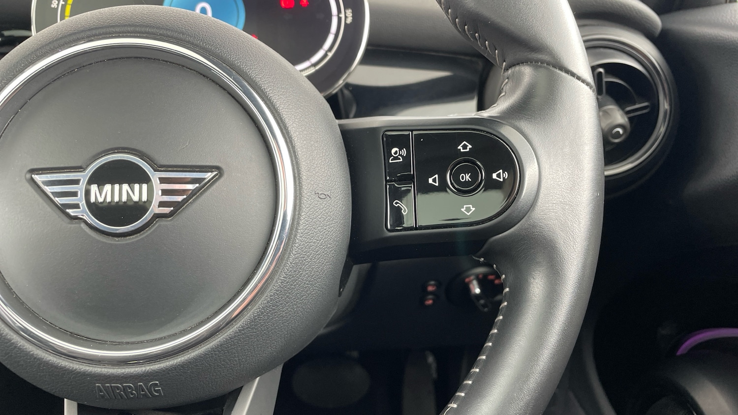 Used MINI Hatch 2022 for sale - 76737940: Photo 18