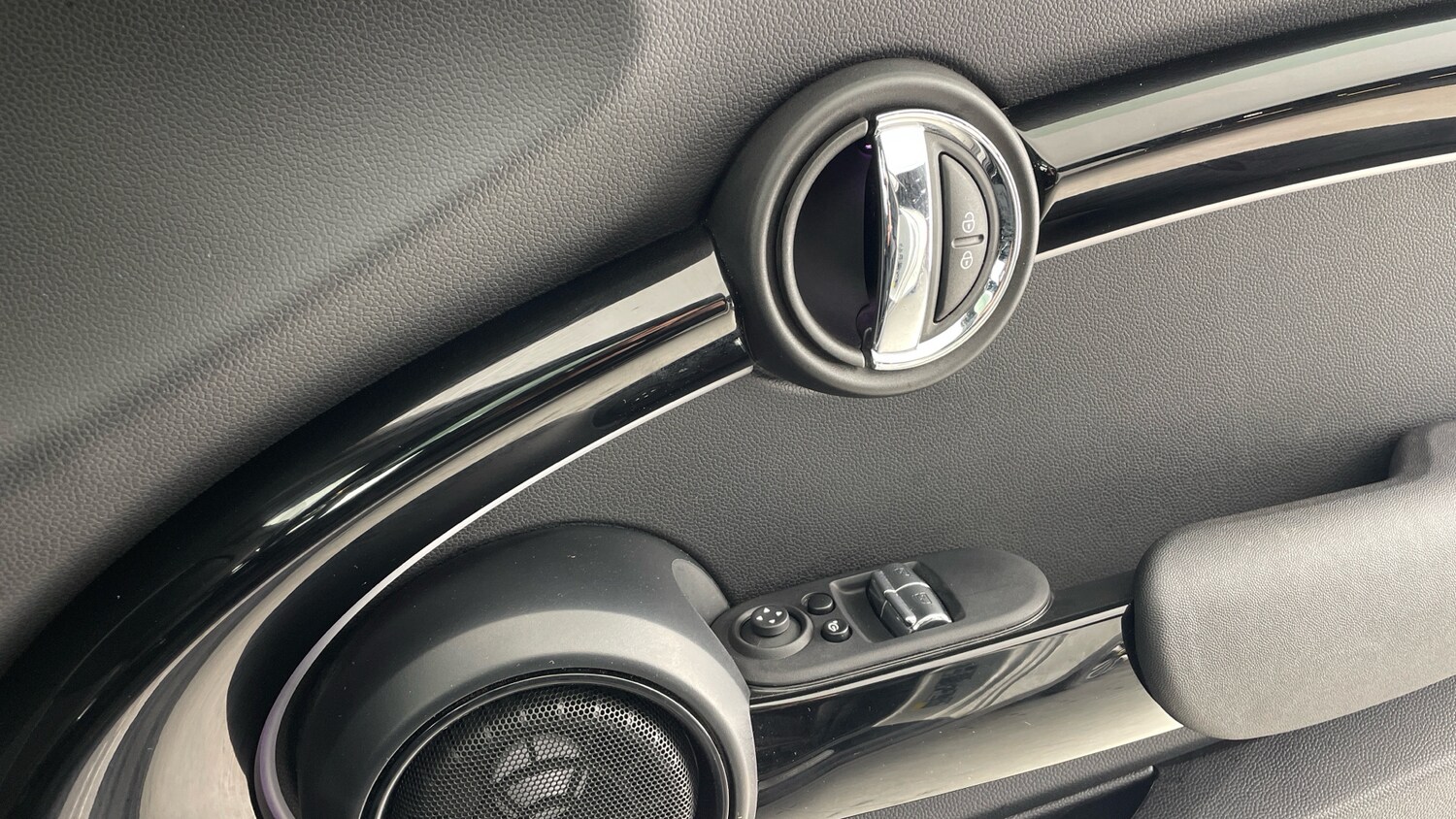 Used MINI Hatch 2022 for sale - 76737940: Photo 20