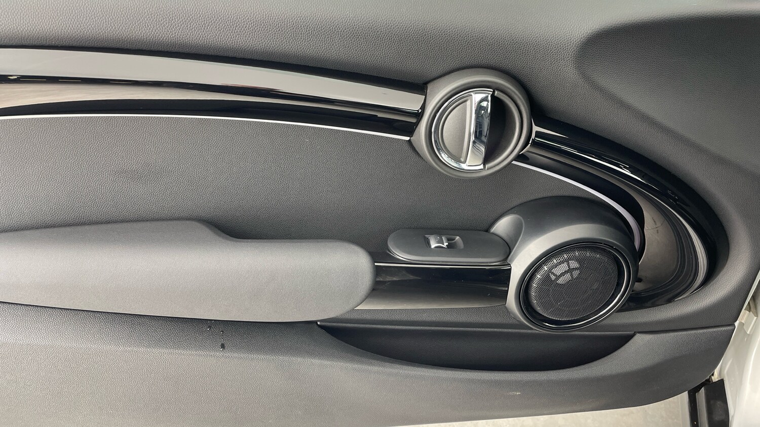 Used MINI Hatch 2022 for sale - 76737940: Photo 27